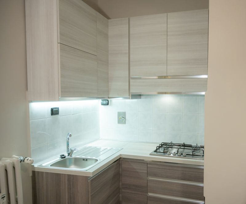 Under Cabinet Lights